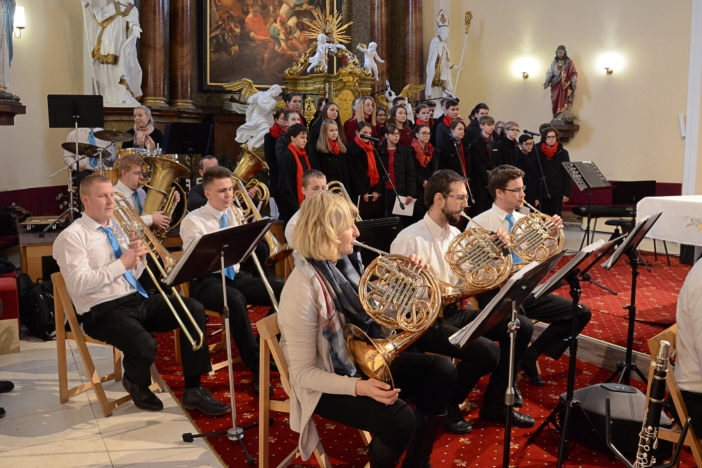 Obrázek aktuality Vzpomínka na 4. Adventní koncert v Rožnově pod Radhoštěm