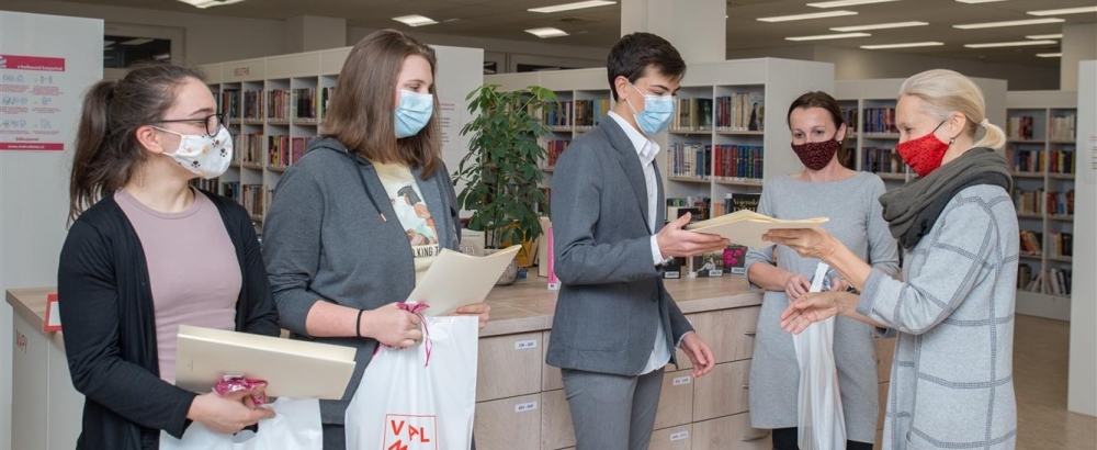 Obrázek článku Úspěch našich studentů v Literární soutěži Miroslava Kabely