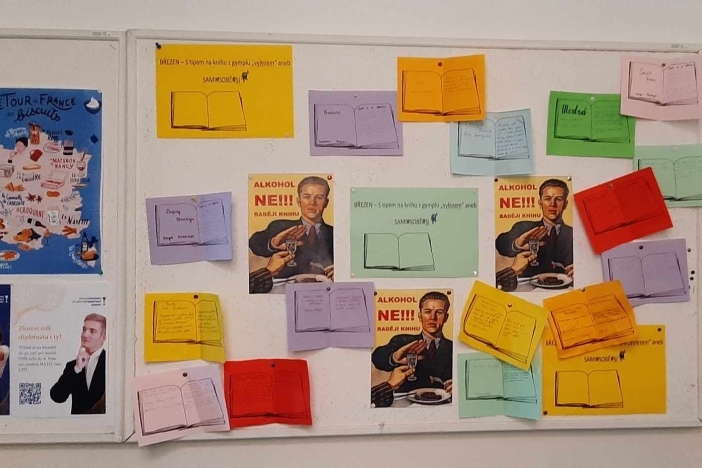 Obrázek aktuality BŘEZEN - S tipem na knihu z gymplu "vylezem" aneb SAMI#SOBĚ#SI