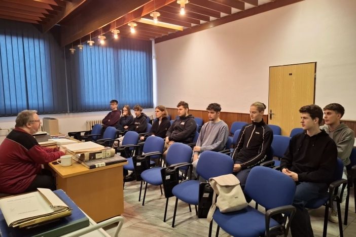 Obrázek aktuality Seminaristi v archivu