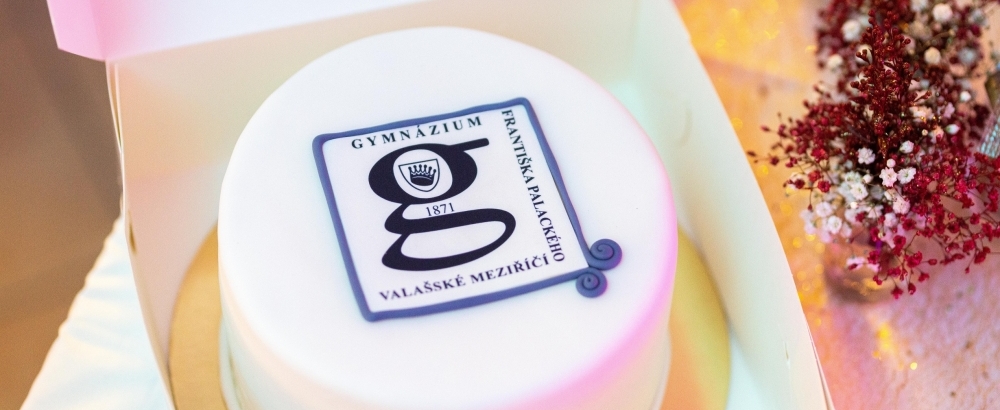 Obrázek článku Maturitn&iacute; ples Gymn&aacute;zia Franti&scaron;ka Palack&eacute;ho rozz&aacute;řil KZ Vala&scaron;sk&eacute; Meziř&iacute;č&iacute;