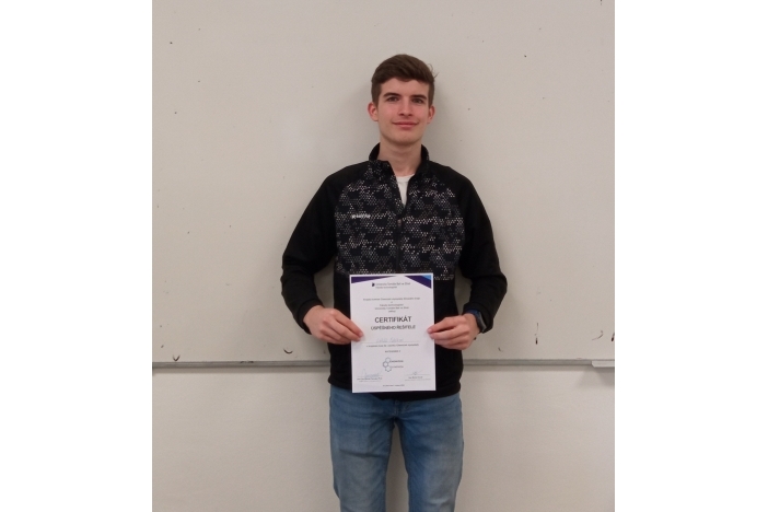 Obrázek aktuality Luk&aacute;&scaron; Fab&iacute;k ze 2. B na krajsk&eacute;m kole chemick&eacute; olympi&aacute;dy