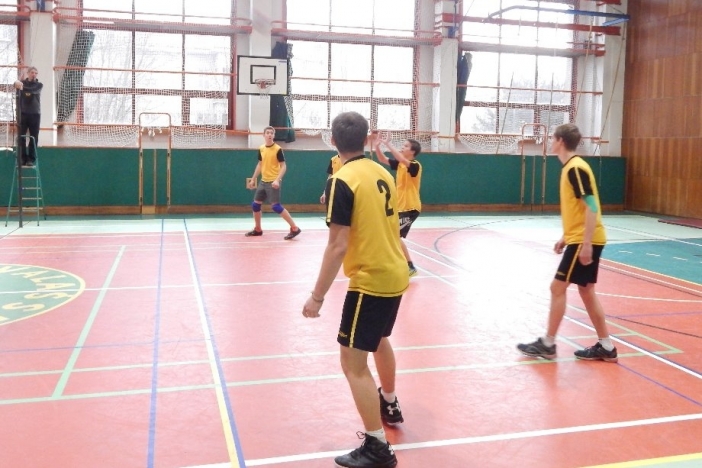 Obrázek aktuality Naše škola hostila krajská kola ve volejbale