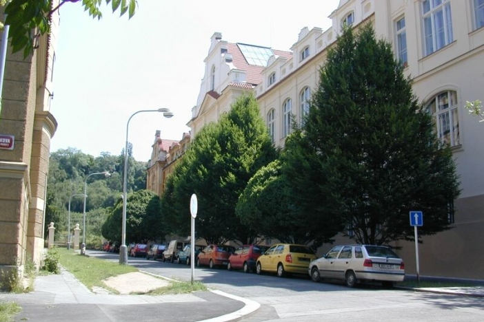 Obrázek článku Přírodovědecká fakulta Univerzity Karlovy otevřela nový interdisciplinární studijní obor