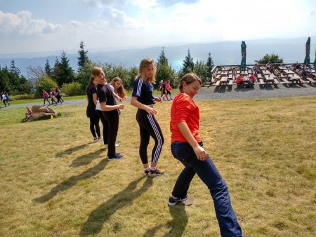 Adaptační kurz třídy 1. A, 6. –7. 9. 2018, Radhošť (foto: Zuzana Halaštová)
