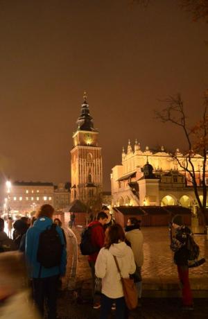 Osvětim a Krakov 2015: podvečerní náměstí