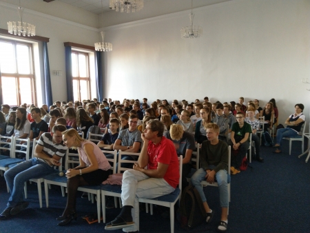 Přednáška psychologa Ivana Doudy, aula školy, 16. 10. 2018 (foto: Lukáš Korábečný) (2)