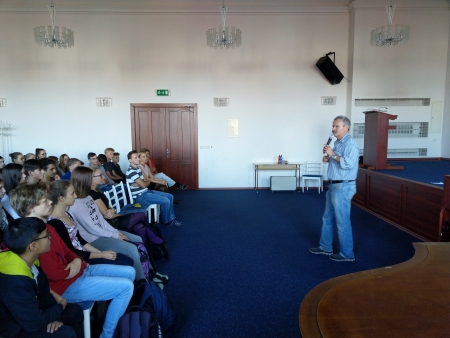 Přednáška psychologa Ivana Doudy, aula školy, 16. 10. 2018 (foto: Lukáš Korábečný) (3)