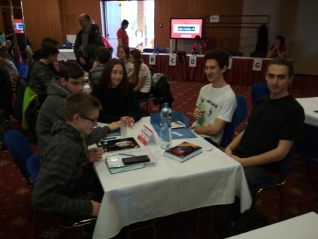 Fykosí Fyziklání, Top hotel Praha, 15. 2. 2019 (foto Bronislav Zachrdla) (1)