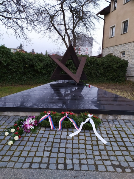 Den památky holocaustu 27. 1. 2020 Valašské Meziříčí (foto Alžběta Zetková) (2)
