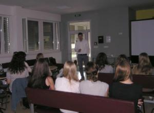 Exkurze na hematologicko-transfúzním oddělení vsetínské nemocnice, Ing. Martin Pavlica, 26. 5. 2016 (foto: Monika Hlosková)