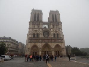 Za krásami Francie a Anglie, Notre-Dame, červen 2016 (foto: Zuzana Grohová)
