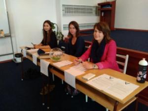 Studentské volby 2016 na GFPVM, aula - volební komise, 21. 9. 2016 (foto: Dalimil Krejčíř)
