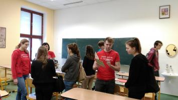 Setkání se zástupci vysokých škol, diskuze v učebnách, 23. 11. 2016 (foto: Vilma Vašáková)