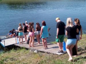 Dračí lodě 2017, loděnice Hranice na Moravě, 22. 6. 2017 (foto: Vojtěch Blabla)