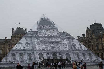 Za krásami Francie a Anglie ,Paříž - Musée du Louvre2, červen 2016 (foto Mojmír Zetek)