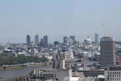 Za krásami Francie a Anglie, Londýn - The London Eye, pohled na St. Paul's Cathedral, červen 2016 (foto Mojmír Zetek)