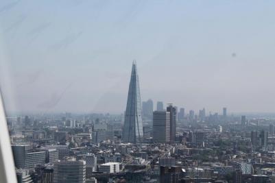 Za krásami Francie a Anglie, Londýn - The London Eye, moderní výstavba, červen 2016 (foto Mojmír Zetek)