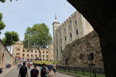 Za krásami Francie a Anglie, Londýn - The Tower, červen 2016 (foto Mojmír Zetek)