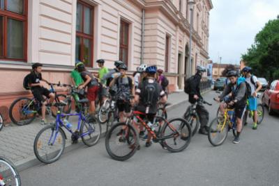 Sportovní den - cykloturistika, příprava na cestu, 27. 6. 2016 (foto Hynek Bartošek)  (1)