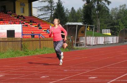 Corny okresní kolo SŠ poháru v lehké atletice, 200m1, stadion Valašské Meziříčí, 20. 9. 2016 (foto Jakub Holomek)