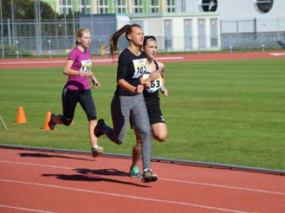 Krajské kolo Corny SŠ poháru v lehké atletice, Uherské Hradiště, 22. 9. 2016 (foto Monika Hlosková) (35)