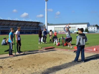 Krajské kolo Corny SŠ poháru v lehké atletice, Uherské Hradiště, 22. 9. 2016 (foto Monika Hlosková) (36)