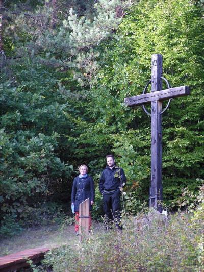 Ekologická olympiáda 2016, krajské kolo, Valašské Klobouky 6.-8. 10. 2016, EnviCentrum - Vysoké Pole, porota u poznávačky (foto Monika Hlosková)