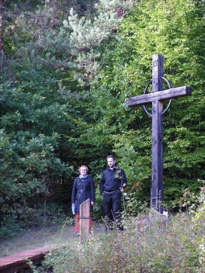 Ekologická olympiáda 2016, krajské kolo, Valašské Klobouky 6.-8. 10. 2016, EnviCentrum - Vysoké Pole, porota u poznávačky (foto Monika Hlosková) 