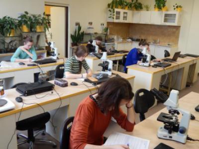 Školní kolo Biologické olympiády kategorie A a B, 24. 2. 2017, GFPVM, (foto Mgr. Pavel Groh)  (12)