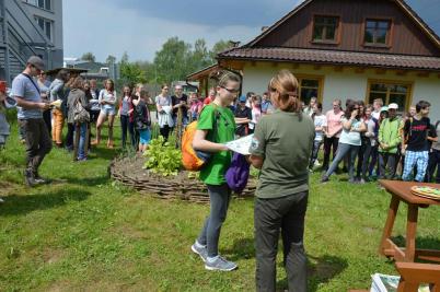 Krajské kolo soutěže Zlatý list, starší kategorie, lesopark u Valašského ekocentra Valašské Meziříčí, 23. 5. 2017 (foto Monika Hlosková) (27)