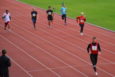 Krajské kolo středoškolského atletického poháru, stadion Uherské Hradiště, 21. 9. 2017 (foto Monika Hlosková) (46)