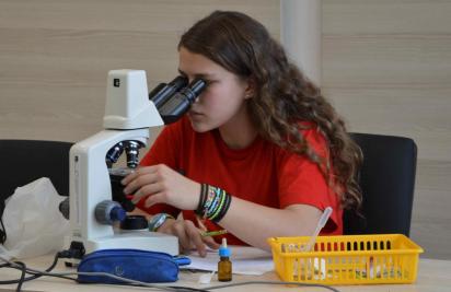 Okresní kolo 52. ročníku Biologické olympiády kategorie C, Praktický úkol, 23. 4. 2018 (foto Monika Hlosková) (9)