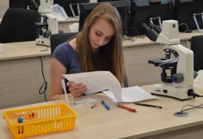 Okresní kolo 52. ročníku Biologické olympiády kategorie C, Praktický úkol, 23. 4. 2018 (foto Monika Hlosková) (12)