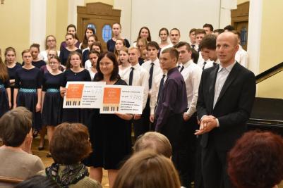 Benefiční koncert Studenti městu 2018, kaple speciálních škol pro sluchově postižené, Valašské Meziříčí, 13. 6. 2018 (foto Pavel Novosád) (19)