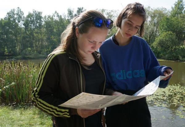 Zoologická exkurze Ekosystém rybníka, 5. 9. 2018, rybník v lesoparku u Valašského ekocentra (foto Mirek Dvorský) (26)