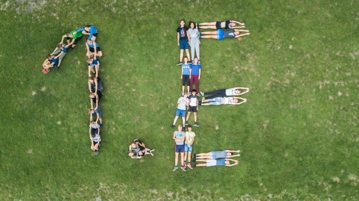 Adaptační kurz třídy 1. E, 11.–12. 9. 2018, Štramberk (foto dron) (2)