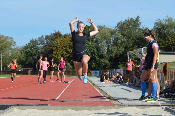 Středoškolský atletický pohár, okresní kolo, stadion Valašské Meziříčí, 18. 9. 2018 (foto Monika Hlosková) (10)