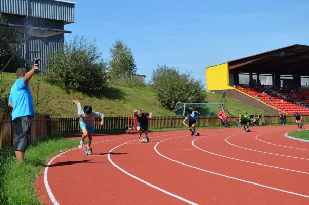 Středoškolský atletický pohár, okresní kolo, stadion Valašské Meziříčí, 18. 9. 2018 (foto Monika Hlosková) (37)