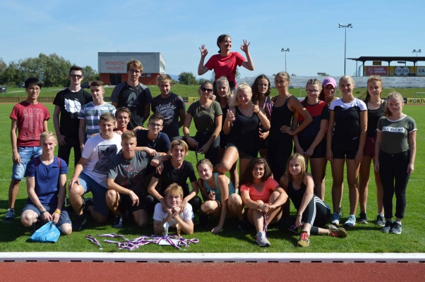 Středoškolský atletický pohár, okresní kolo, stadion Valašské Meziříčí, 18. 9. 2018 (foto Monika Hlosková) (50)