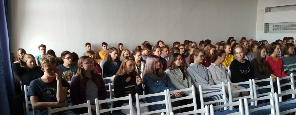Evropský den jazyků, Erasmus+ pro studenty GFPVM – přednáška v aule, 26. 9. 2018 (foto Alžběta Zetková) (2)