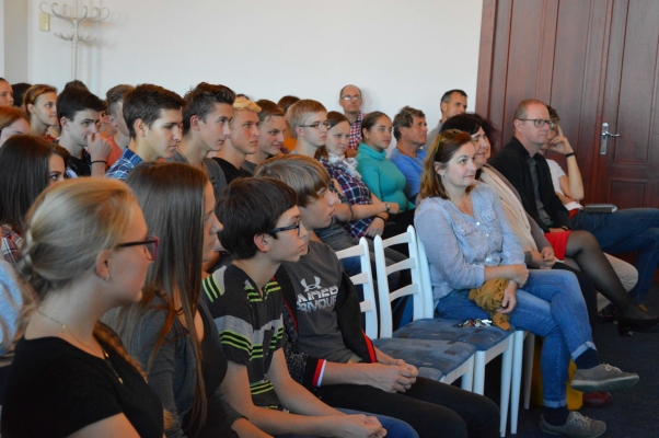 Beseda s Václavem Moravcem, aula gymnázia, 11. 10. 2018 (foto: Monika Hlosková) (12)