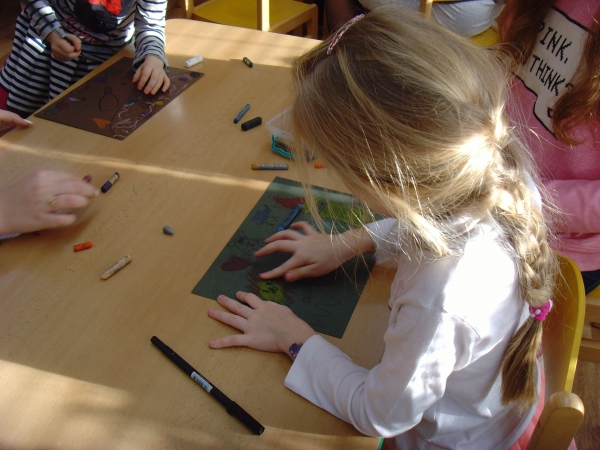 Hudba mezi dětmi, společný program žáků 1. A GFPVM a dětí z MŠ Krhová, 19. a 20. 12. 2018 (foto Pavla Lochmanová) (94)