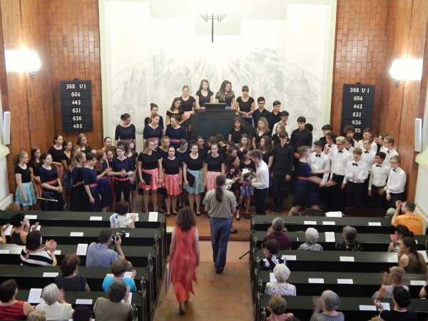 Benefiční koncert „Studenti městu“, kostel Českobratrské církve evagelické ve Valašském Meziříčí, 13. 6. 2019 (foto Monika Hlosková) (22)