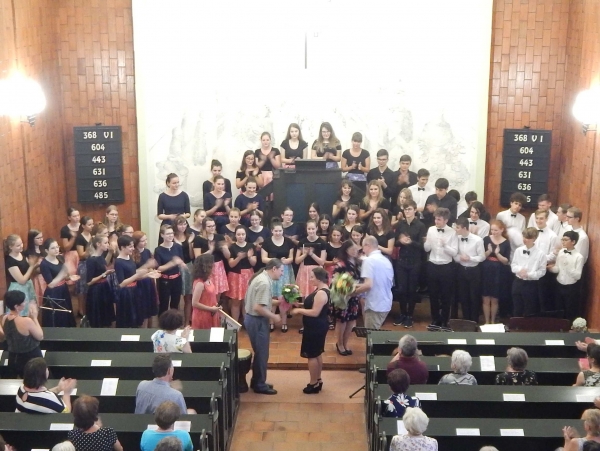 Benefiční koncert „Studenti městu“, kostel Českobratrské církve evagelické ve Valašském Meziříčí, 13. 6. 2019 (foto Monika Hlosková) (23)