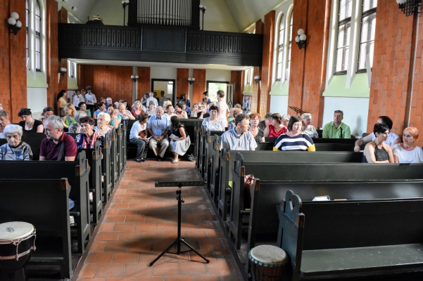 Benefiční koncert „Studenti městu“, kostel Českobratrské církve evagelické ve Valašském Meziříčí, 13. 6. 2019 (foto Pavel Novosád) (1)