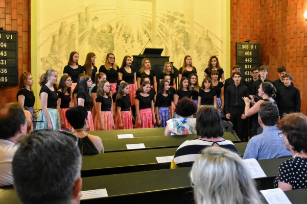 Benefiční koncert „Studenti městu“, kostel Českobratrské církve evagelické ve Valašském Meziříčí, 13. 6. 2019 (foto Pavel Novosád) (7)