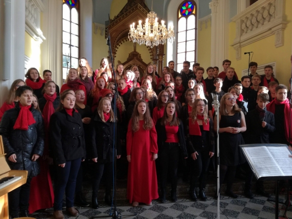 Koncert Eversmiling Liberty Vsetín 15. 12. 2019 (foto Jana Krcháková)