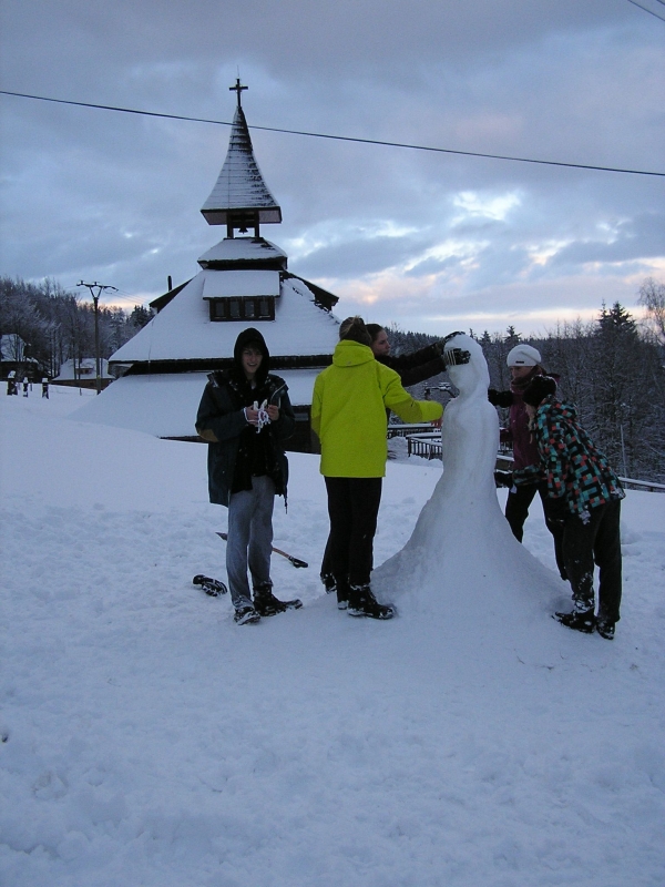 Lyžařský kurz 2016, závěrečné práce na Elze, 11. 2. 2016 (foto: Monika Hlosková)